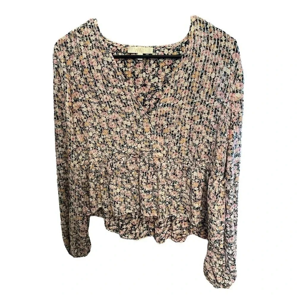 WAYF Metallic Stripe Floral Peplum Blouse
Size Small - Picture 2 of 3